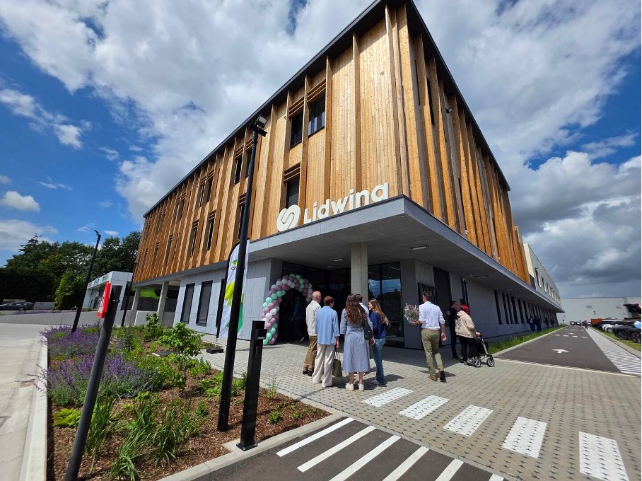 Bedrijfsbezoek Voka Lokaal Kempen Oost bij de nieuwe campus van Lidwina